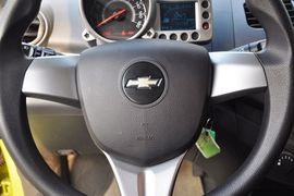   2011款雪佛兰斯帕可 1.0L SE手动版