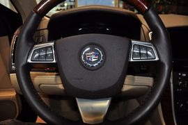   2012款凯迪拉克SLS赛威 2.0T舒适型