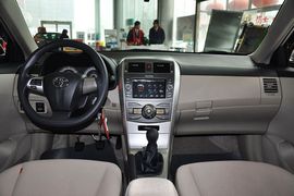   2012款丰田卡罗拉1.6L GL手动炫装版