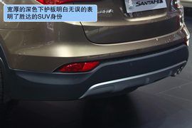   2012北京车展 新胜达对比新欧蓝德