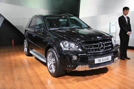   奔驰ML63 AMG 浦东车展实拍