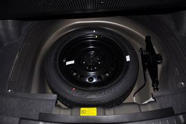   2012款吉利英伦汽车SC7到店实拍