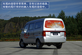   2011款哈飞骏意漠河试驾实拍