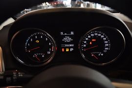   2013款JEEP大切诺基3.6L舒享导航版到店实拍