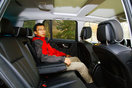   2013款北京奔驰GLK300 4MATIC豪华型试驾实拍
