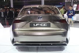   雷克萨斯LF-CC概念车上海车展实拍