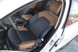   2017款东南DX7 1.5T 自动荣耀版