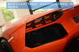   深圳-兰博基尼LP700-4实拍图解