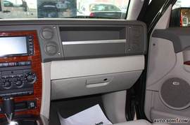 2009款吉普指挥官5.7L HEMI