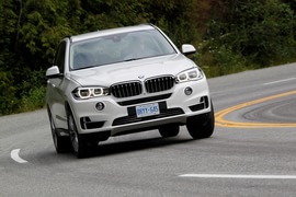   2014款宝马X5 xDrive50i海外试驾实拍