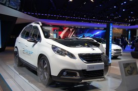   标致2008 HYbrid air 法兰克福车展实拍
