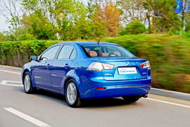   2013款三菱风迪思1.8L CVT大连试驾实拍