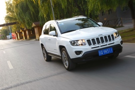   2014款Jeep指南者试驾