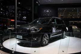   英菲尼迪QX60 广州车展实拍