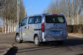   2013款广汽吉奥星朗1.5L 七座至尊型