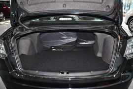   2013款三菱风迪思1.8L手动舒适型 国V