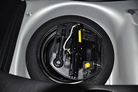 2012款DS3 1.6L手自一体时尚版