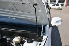   2014款野马F12 1.5L MT