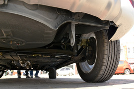   2014款野马F12 1.5L MT