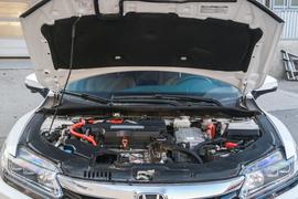   2017款 思铂睿 混动 2.0L 净驰版
