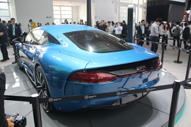   威马Isdera Commendatore GT 车展实拍