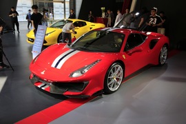   2019款法拉利488 PISTA
