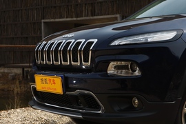   2014款Jeep自由光试驾