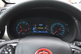   2018款 比亚迪 宋 1.5TI 手动智联进享型