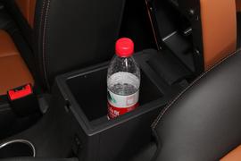   2017款 陆风X2 1.6L 自动锋锐版