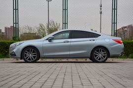   2018款 红旗 H5 30TD 智联御动版