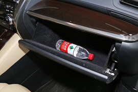   2018款 丰田 埃尔法 3.5L 尊贵版