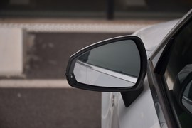 2018款 奥迪A3 30周年型1.4T自动Limousine 35 TFSI风尚型