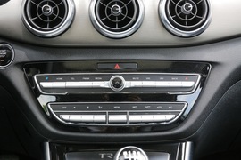   2018款 君马 MEET3 1.5T 手动舒适型