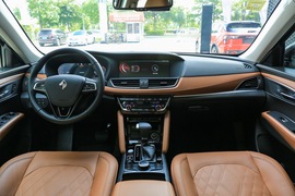   2018款宝沃BX7 28T 四驱旗舰型 5座