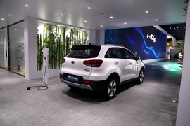   起亚KX3 EV 广州车展实拍