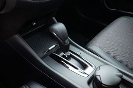   2020款本田杰德 1.8L 自动舒适版