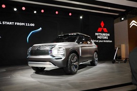   三菱e-Yi概念车 车展实拍
