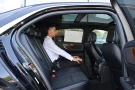  2019款林肯大陆 2.0T 两驱 尊悦版 国Ⅵ