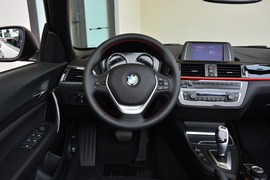  2019款宝马225i 敞篷轿跑车 运动设计套装