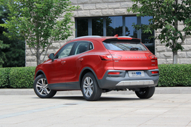   2020款宝沃BX5 20TGDI 自动两驱领先型