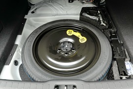 2020款沃尔沃S90 T5 智逸运动版