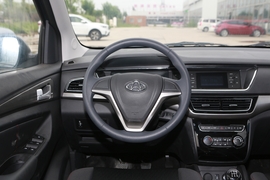   2019款欧尚A600 1.5L 手动简约型