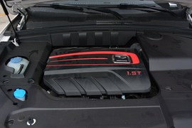   2019款众泰T600 1.5T 自动尊享版