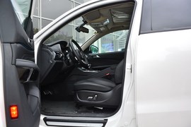   2019款众泰T600 1.5T 自动尊享版
