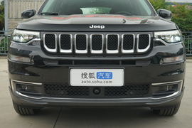   2018款Jeep指挥官 2.0T 四驱臻享版 国VI