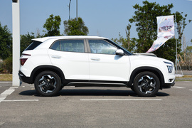   2020款现代ix25 1.5L CVT尊贵型