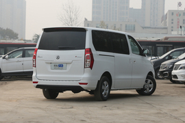   2019款东风风行F600L 2.0L 豪华型 7座