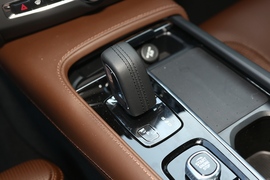   2021款 沃尔沃V90 Cross Country T5 AWD 智尊版