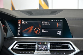   2021款宝马X5 xDrive40i 尊享型 M运动套装 改款