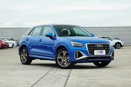   2022款奥迪Q2L  35TFSI时尚动感型